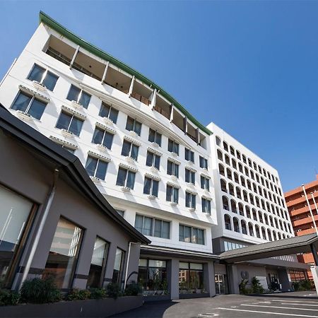בפו Hotel New Tsuruta מראה חיצוני תמונה