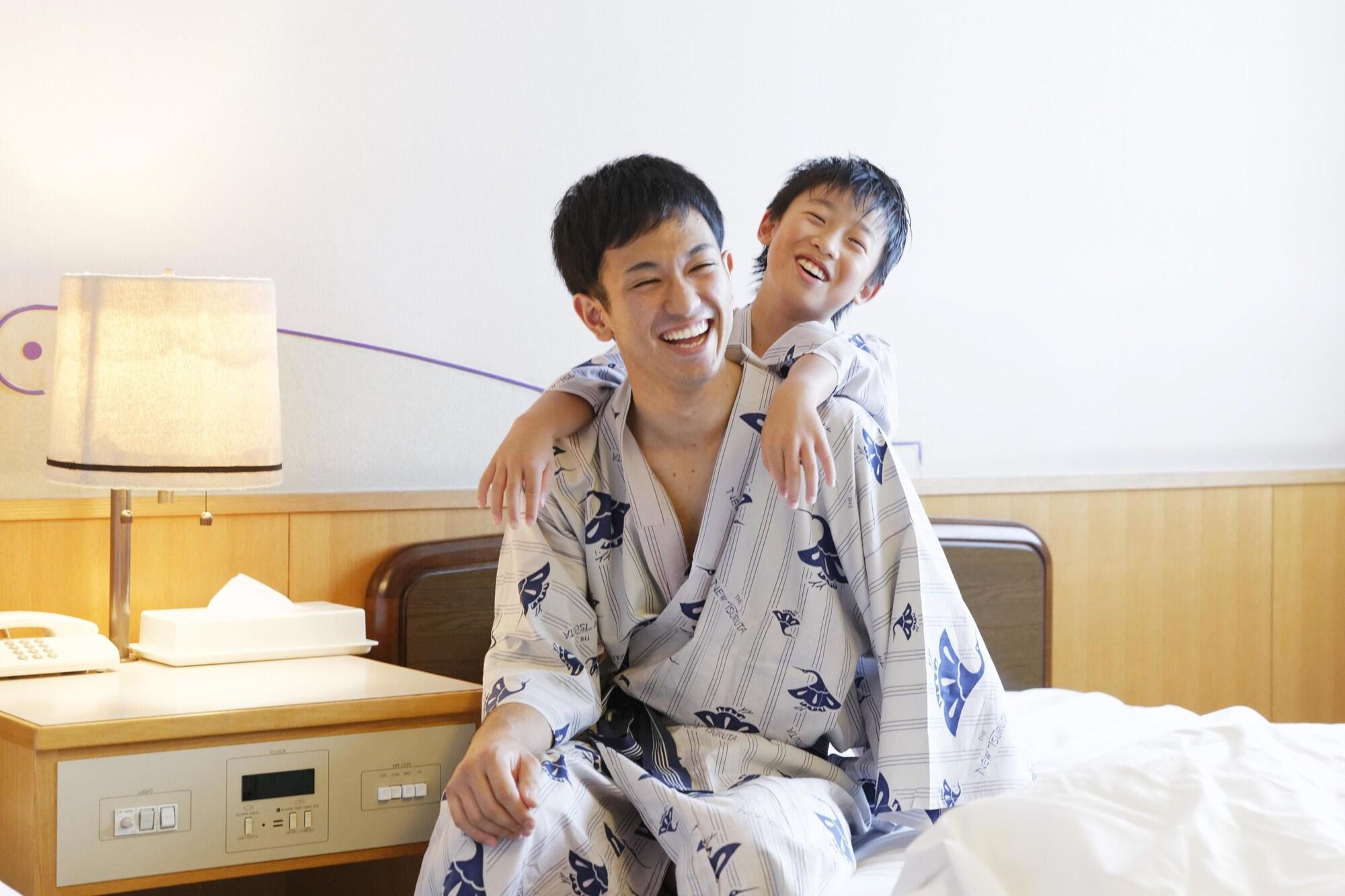 בפו Hotel New Tsuruta מראה חיצוני תמונה