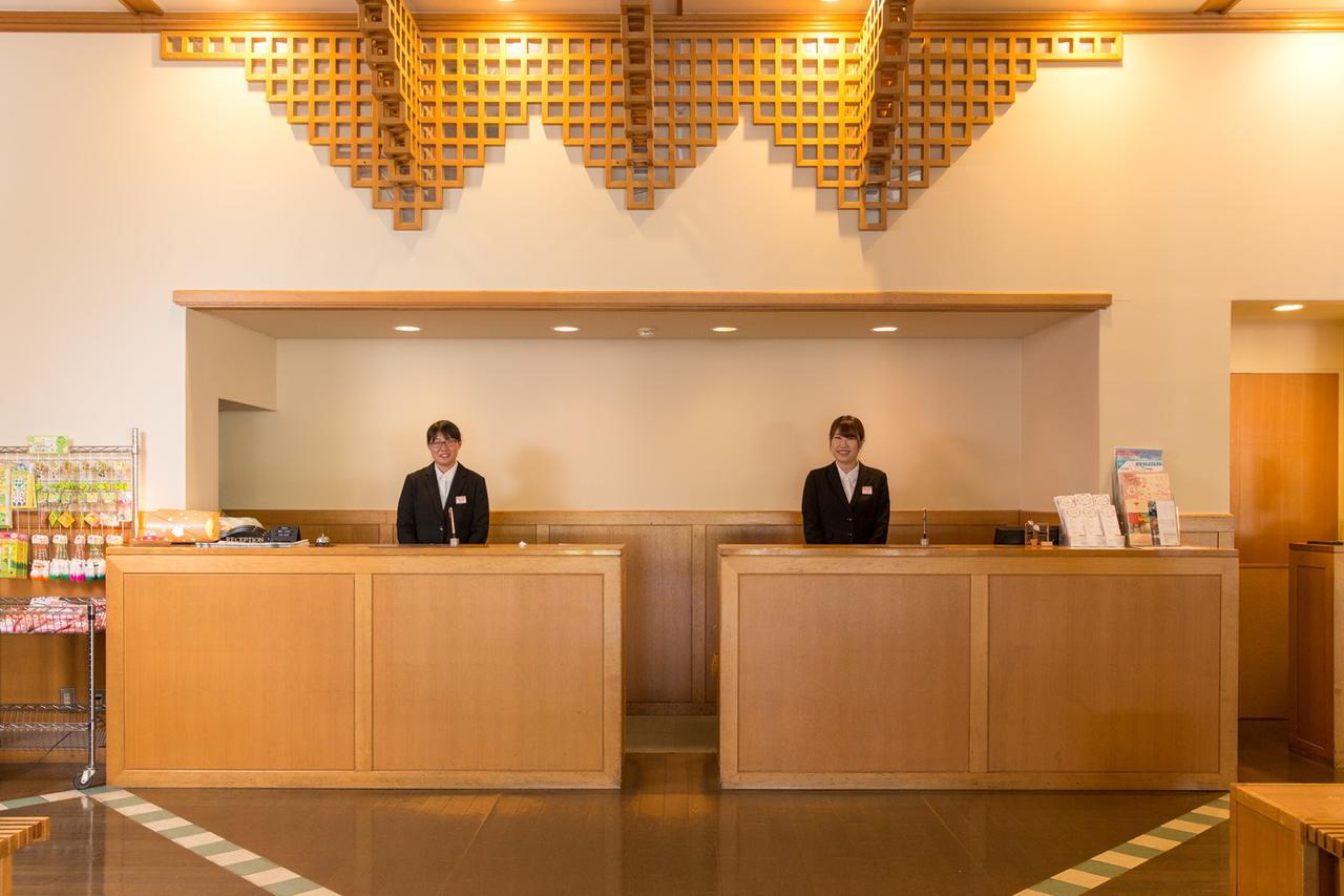 בפו Hotel New Tsuruta מראה חיצוני תמונה